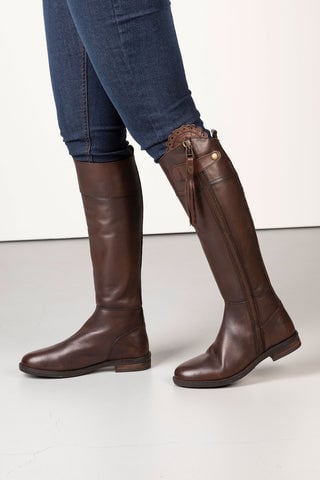 Ladies Spanish riding boots