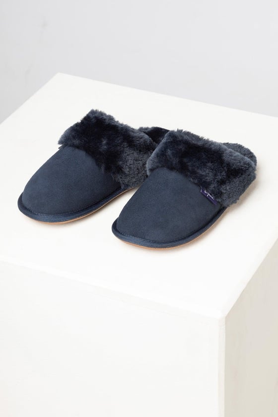 Womens suede 2024 mule slippers