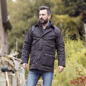 Guide d’entretien complet pour votre veste Rydale Wax