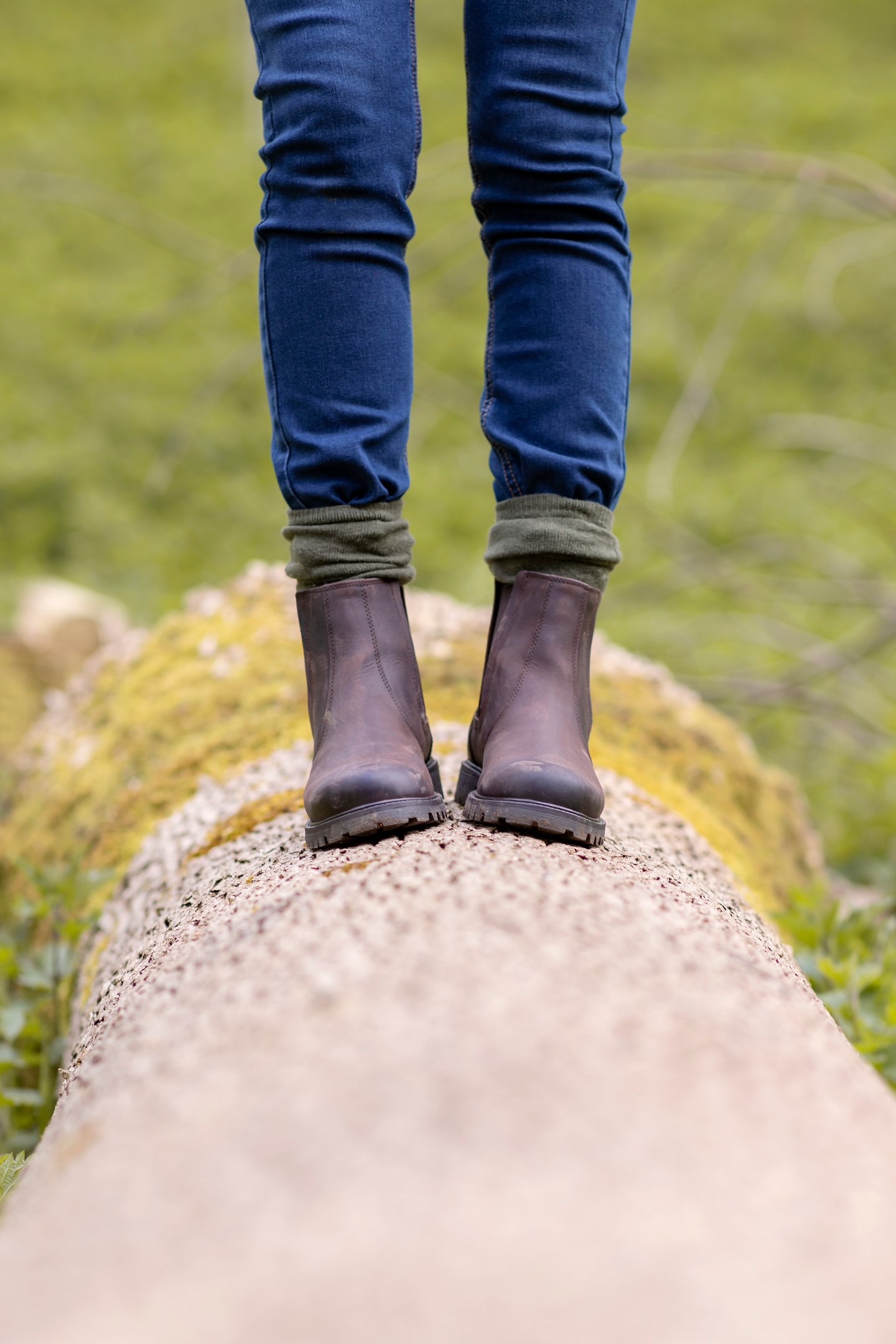 Ladies brown Chelsea boots