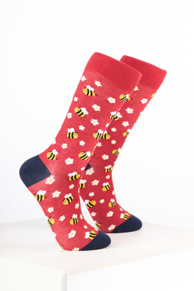 Women’s Bamboo Rich Animal Ankle Socks - Bumble Bee Strawberry