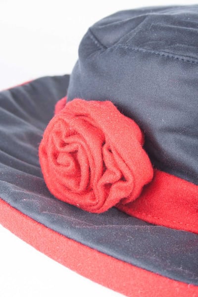 Ladies Wax Cotton Rose Hat - Red