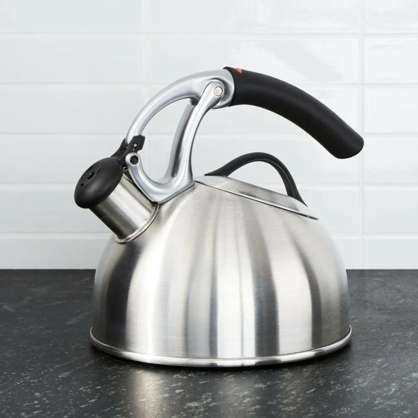 今月末迄OXO GOOD GRIPS UPLIFT KETTLE ホワイトやかん Amazon.com: OXO Good Grips Uplift Tea Kettle, Induction