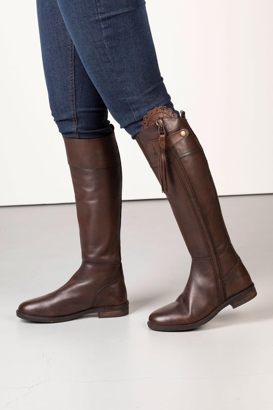Botas altas de cuero para mujer Reino Unido | Botas altas hasta la rodilla  de corte ajustado | Rydale