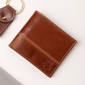 How to Clean a Leather Wallet
