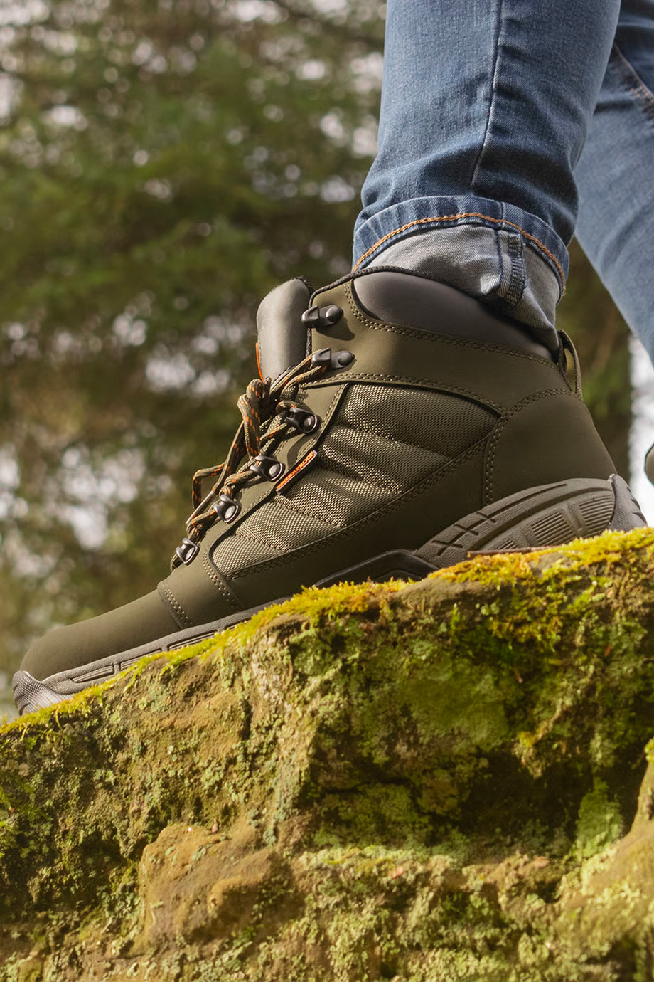 Herren-Wanderschuhe für jedes Gelände.