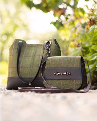 BAGS & PURSES