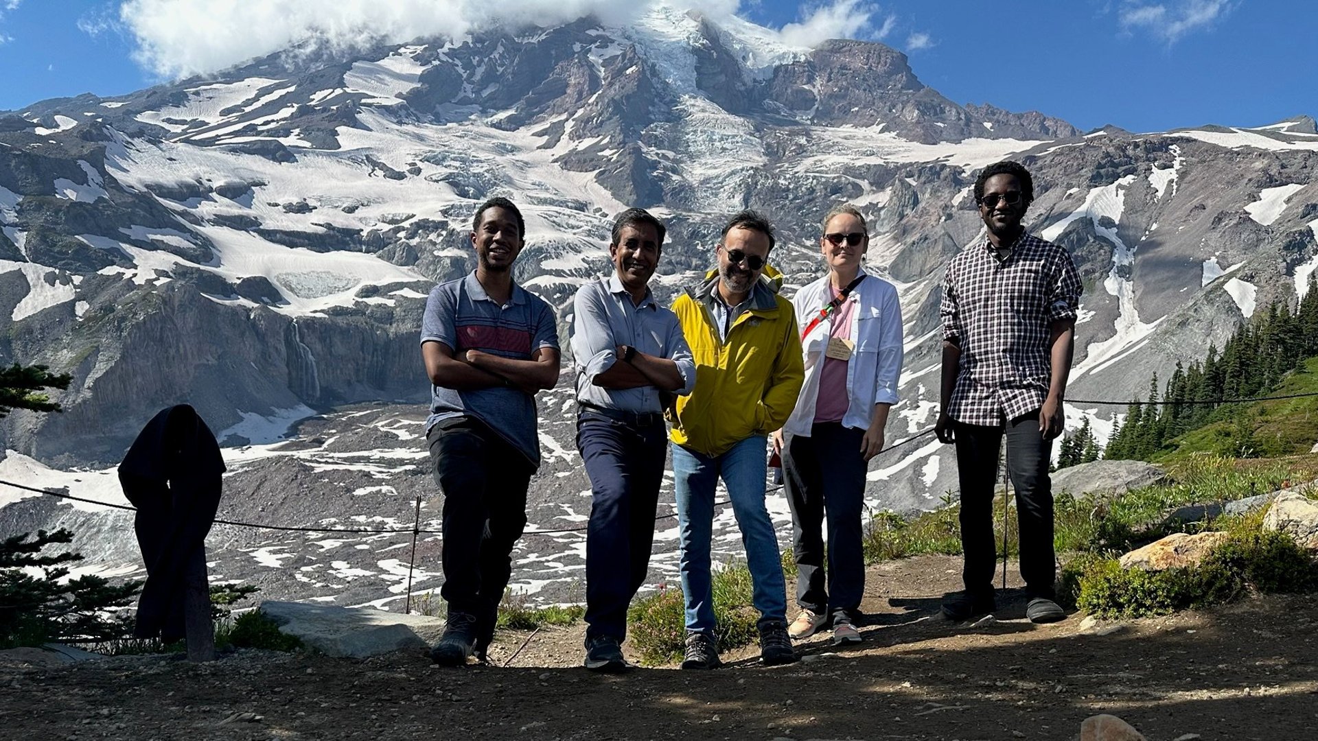 Apart from learning about research carried out at the Universities of Central Florida and Washington, retreat attendees had opportunities to explore the Washington region. Image courtesy of Saiful Khondaker