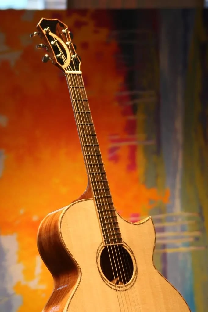 Early Pappenfüs guitar, No. 007