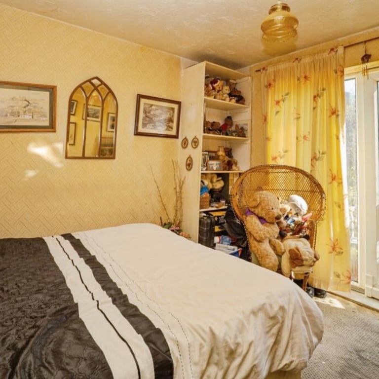 1 Bed Maisonette, Flat