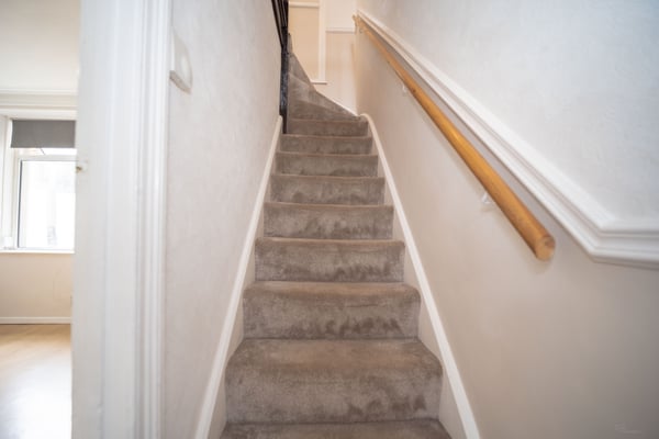 {"alt":"Hallway ","description":"Hallway ","cloudflareImageId":"243ff56e-1c84-418e-a21a-01815f5d2800","filename":"243ff56e-1c84-418e-a21a-01815f5d2800"}