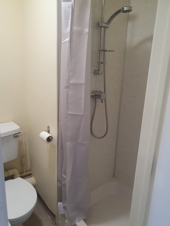 1 Bed Studio, Flat