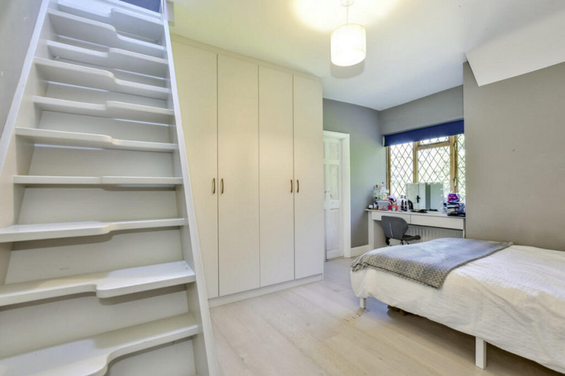 4 Bed Detached, House
