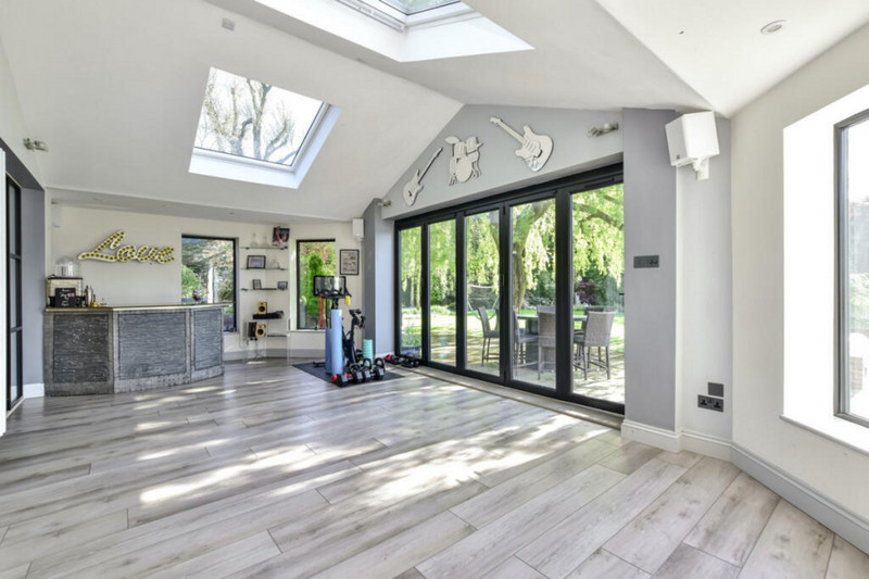 4 Bed Detached, House