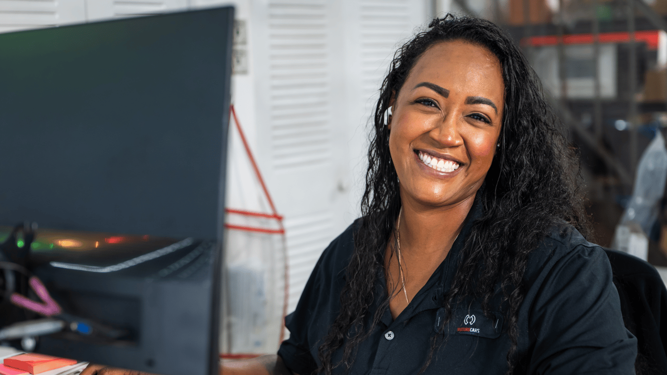 How To Become a Service Advisor In An Auto Shop