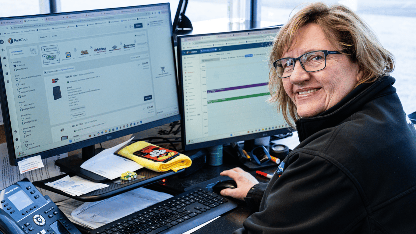 Software Usage in Auto Repair Shops: A Snapshot