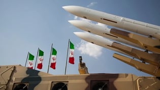 Иран пригрозил масштабным наступлением в случае новых атак США