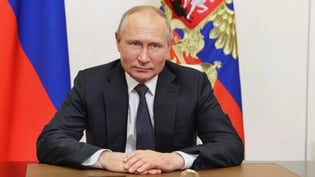 Путин подписал закон об ужесточении требований к трудовым мигрантам