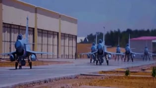 Узбекистан впервые показал китайские истребители J-10CE
