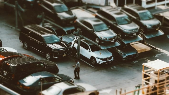 Узбекистан импортировал почти 66 тысяч автомобилей на $920 млн