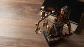 В Ташкенте тренера по борьбе заподозрили в избиении жены