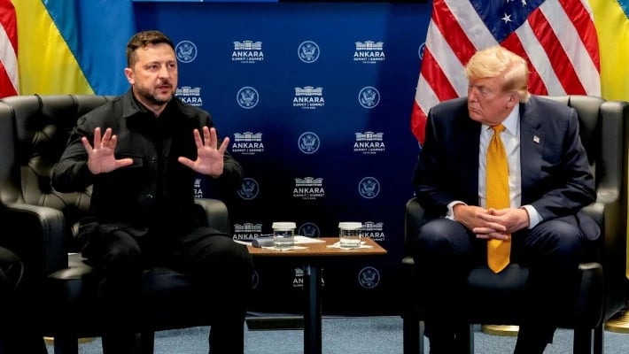 Bloomberg: Трамп предложил Зеленскому поехать в Москву