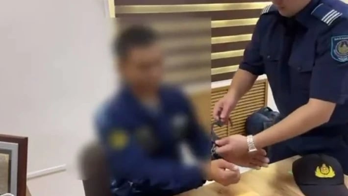 После гибели 14 военных на Каспии в Казахстане задержали пять человек