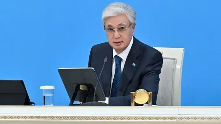 Токаев освободил министра обороны Казахстана