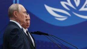 В кортеж Путина во Владивостоке включили пикап с пулеметом