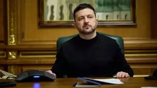 Зеленский заявил, что уточнит у США идею о перемирии на 9 мая
