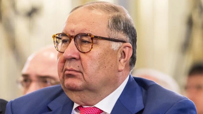 Франция выступила за исключение Алишера Усманова из санкционного списка ЕС