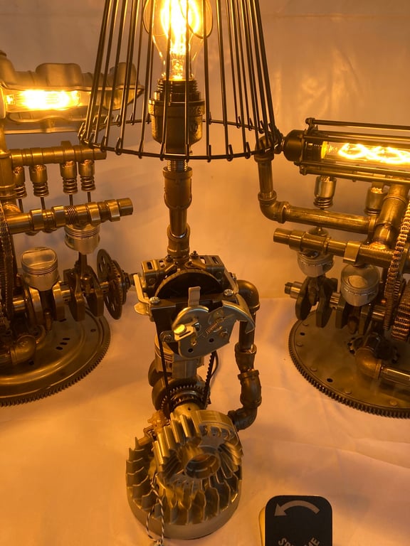 Rotating Single Cylinder Lamp