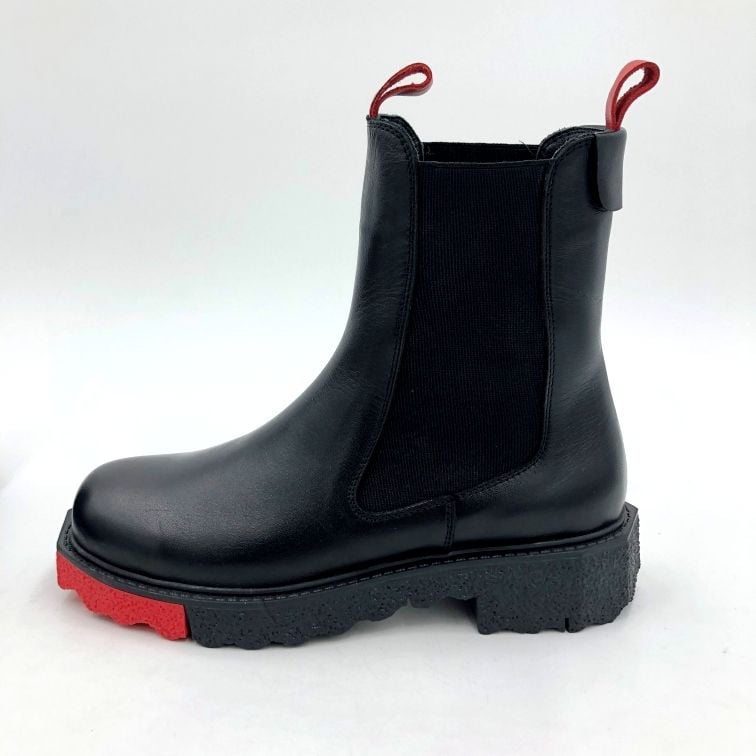 Black Leather Chunky Sole Red Accent Boot - Quality Leather Product Manufactured By Görkem Bi̇lgi̇n Ayakkabi Ti̇c. Ltd. Şti̇.. Contact For B2B Orders.