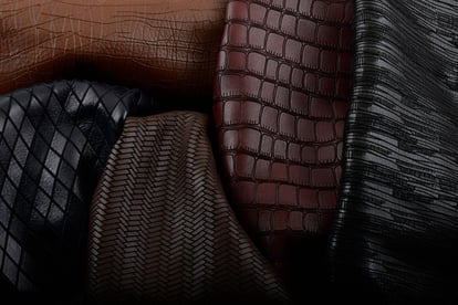 Elegant Embossed Bovine Leather For Footwear - Quality Leather Product Manufactured By Ci̇han Deri̇ San. A.ş.. Contact For B2B Orders.
