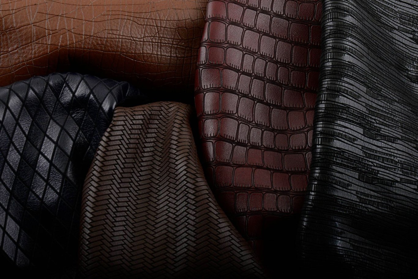 Elegant Embossed Bovine Leather For Footwear