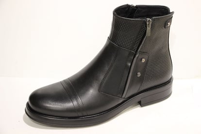 Elegant Leather Side Zip Men Boots - Quality Leather Product Manufactured By Şahi̇nler Ayakkabicilik Sanayi̇ Ve Ti̇caret Li̇mi̇ted Şi̇rketi̇. Contact For B2B Orders.