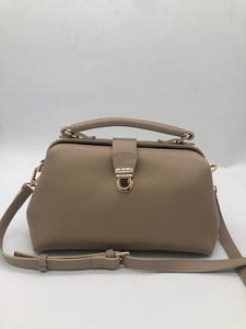 Tnc2026007 - Quality Leather Product Manufactured By Tnctex Teksti̇l Sanayi̇ İthalat Ve İhracat Li̇mi̇ted Şi̇rketi̇. Contact For B2B Orders.