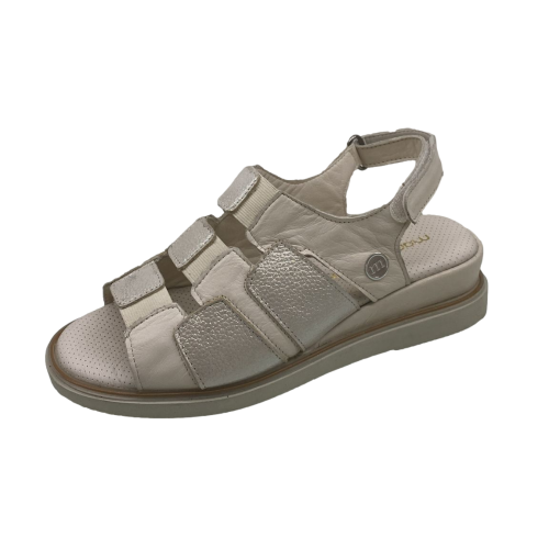 Elegant Metallic Accent Genuine Leather Sandals - Quality Leather Product Manufactured By Mammamia İç Ve Dış Ticaret A.ş.. Contact For B2B Orders.
