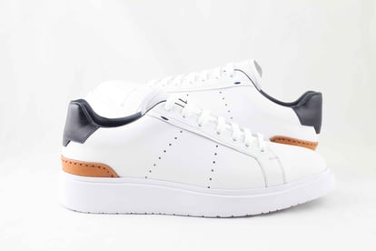 White Leather Men's Sneaker With Tan Accents - Quality Leather Product Manufactured By Vesba Ayakkabicilik İhr İth Ti̇c San Ltd Şti̇. Contact For B2B Orders.