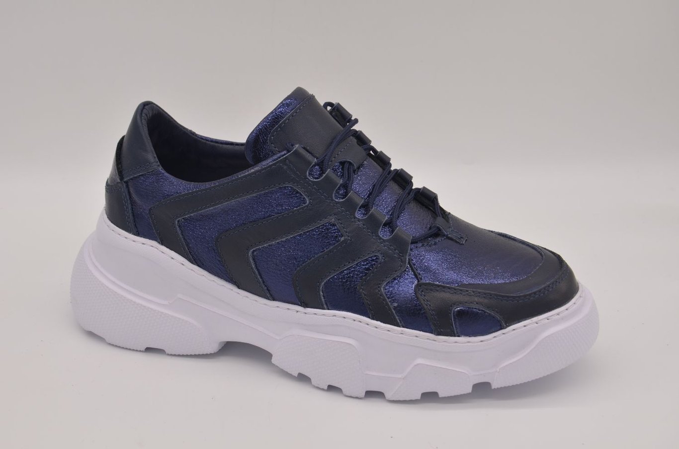 Women's Metallic Navy Leather Chunky Design - Quality Leather Product Manufactured By Çetsan Ayakkabı Sanayi Ve Ticaret Limited Şirketi. Contact For B2B Orders.