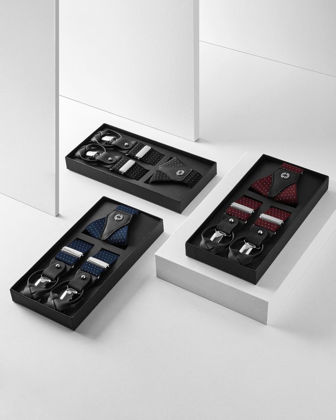 Fabric Men Accessory - Quality Leather Product Manufactured By Gumus Saraciye San. Tic. Ltd. Şti. Contact For B2B Orders.