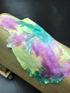 Vibrant Tie Dye Ovine Leather For Creations - Quality Leather Product Manufactured By Çeti̇nkaya Kürk Deri̇ Konfeksi̇yon Tarim Sanayi̇ Ve  Ti̇caret Li̇mi̇ted Şi̇rketi̇. Contact For B2B Orders.