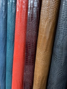 Luxury Crocodile Embossed Leather For Footwear - Quality Leather Product Manufactured By Turgut Kardeşler Deri̇ Ve Ayakkabi Sanayi̇ Ti̇caret Li̇mi̇ted Şi̇rketi̇. Contact For B2B Orders.