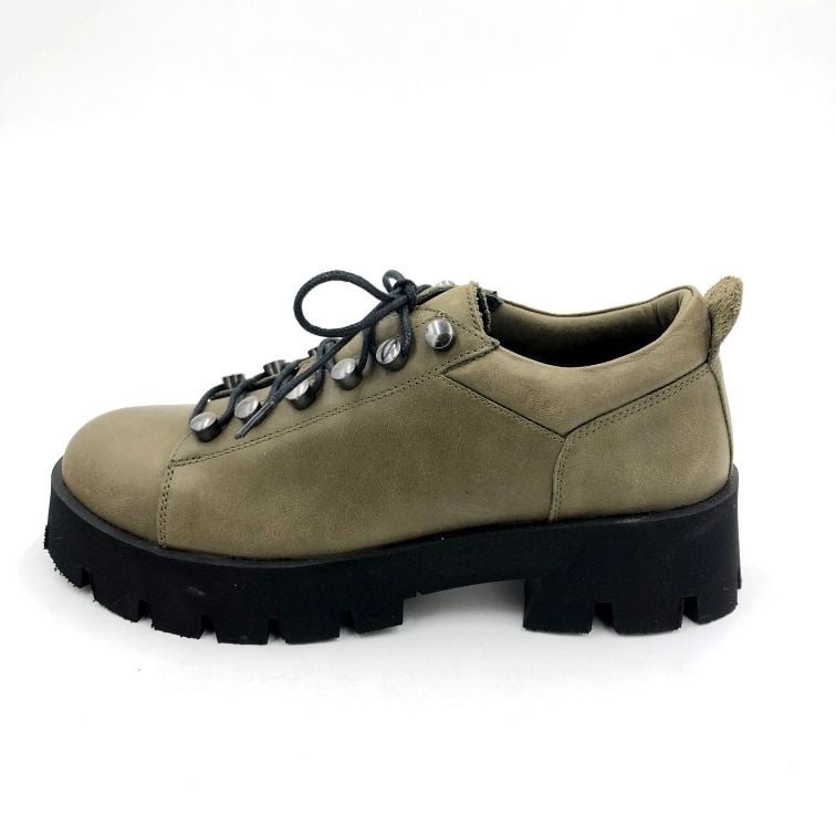 Olive Green Leather Platform Lace Up Shoe - Quality Leather Product Manufactured By Görkem Bi̇lgi̇n Ayakkabi Ti̇c. Ltd. Şti̇.. Contact For B2B Orders.