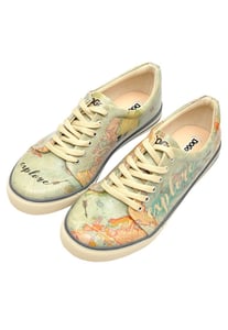 Glossy Synthetic World Map Print Women's Sneaker Shoes - Quality Leather Product Manufactured By Dogo Tasarım Sanayi Ve Ticaret A.ş.. Contact For B2B Orders.