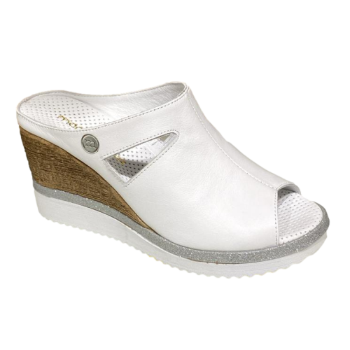 Elegant White Leather Wedge Slippers - Quality Leather Product Manufactured By Mammamia İç Ve Dış Ticaret A.ş.. Contact For B2B Orders.