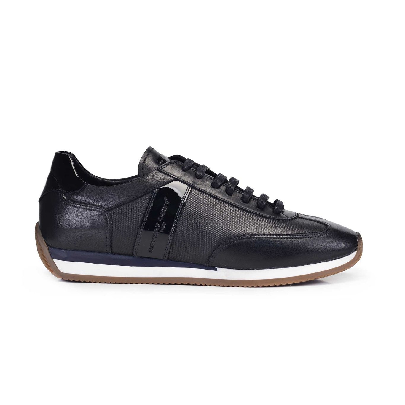 Eleganter Schwarzer Leder Herren Freizeit Sneaker - Qualitatives Lederprodukt Hergestellt Von Nevzat Onay Ayakkabi Ve Deri Mam San Tic Ltd Sti. Kontakt Für B2B-Bestellungen.