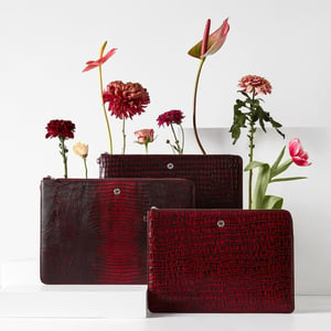 Embossed Leather Sophisticated Clutch Bag - Quality Leather Product Manufactured By Gumus Saraciye San. Tic. Ltd. Şti. Contact For B2B Orders.
