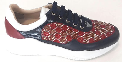 Funkelnde Strass Mehrfarbige Leder Plateau Sneaker - Qualitatives Lederprodukt Hergestellt Von Poletto Ayakkabicilik Sanayi̇ Ve Diş Ti̇caret Anoni̇m Şi̇rketi̇. Kontakt Für B2B-Bestellungen.