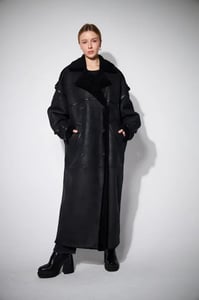 Women Shearling Coat - Quality Leather Product Manufactured By Anka99 Deri San Tic Ltd Sti. Contact For B2B Orders.